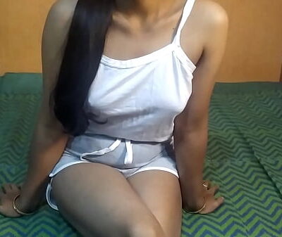 Indian Desi Indian School Girl Wet Pussy Sex , desi Indian 18   years girl fucked by her stepbrother Teen