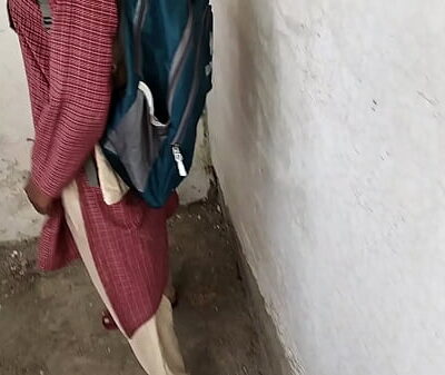 Desi village school girlfriend boyfriend real homemade fucking in Indian porn video