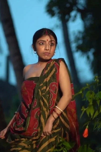 Village Bhabhi Real Love Sex with 18yr Boy! Desi Sex with clear Audio