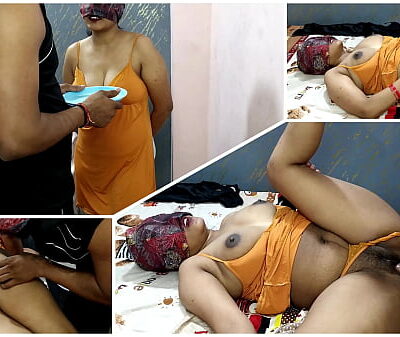 भारतीय हॉट मल्लू लड़की और होटल रिसेप्शनिस्ट लड़के का अद्भुत XXX हॉट सेक्स