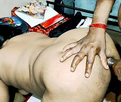 Desi wife hard-core fuking neighbour boy’s