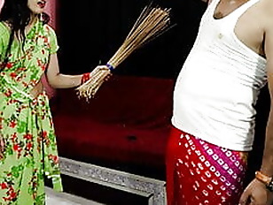 priya ne jhadu se pitayi ki pati ki uske bad bhanje se chudi